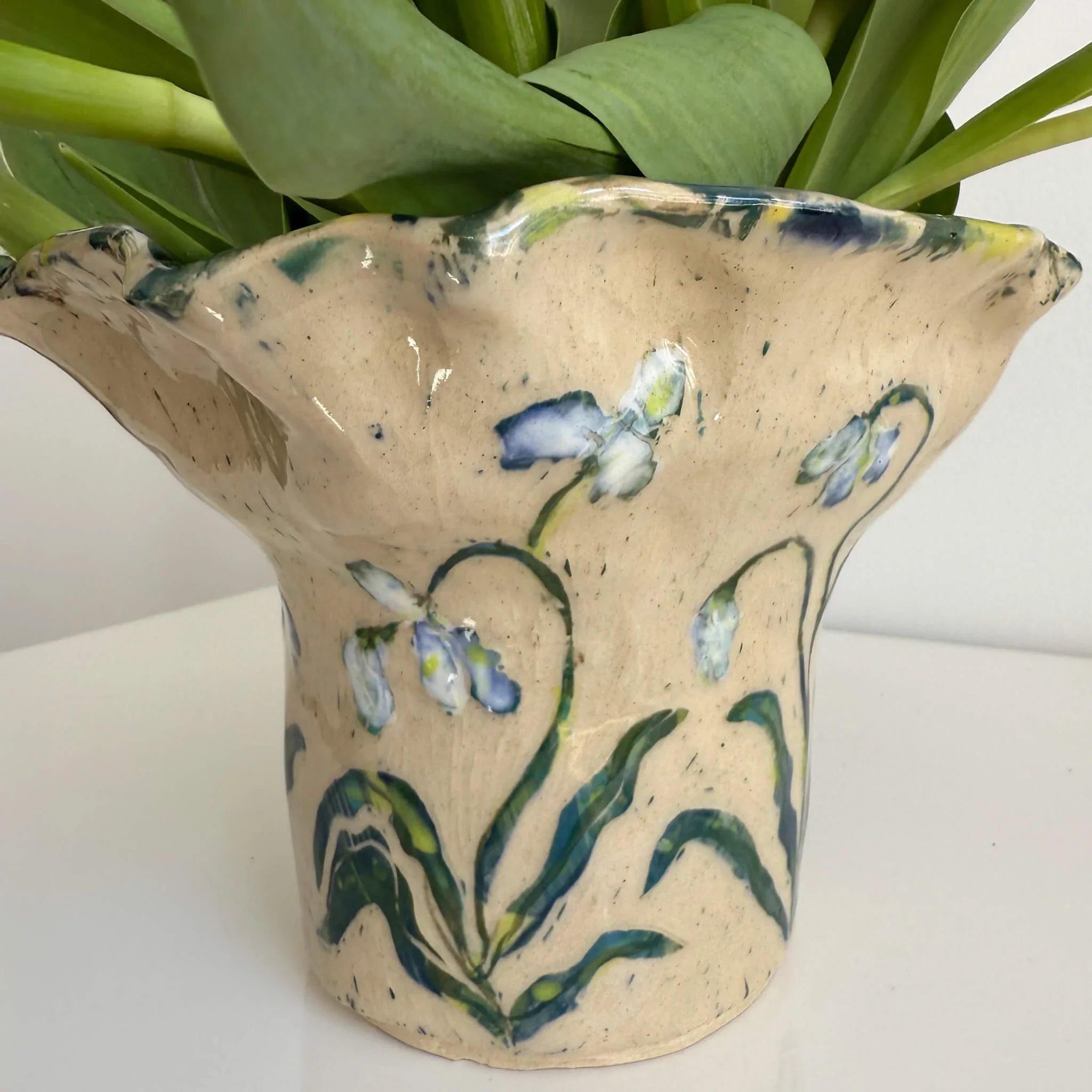 Blooming Girls Snow Drops Vessel