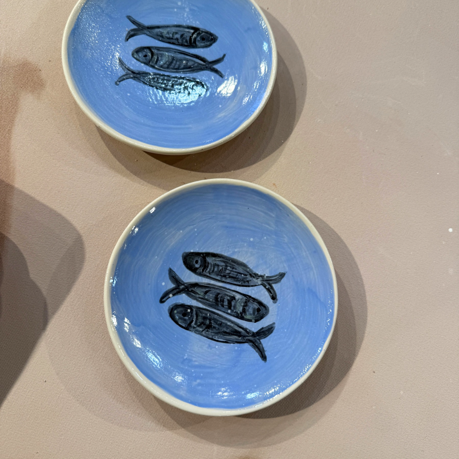 Sardine plates pair